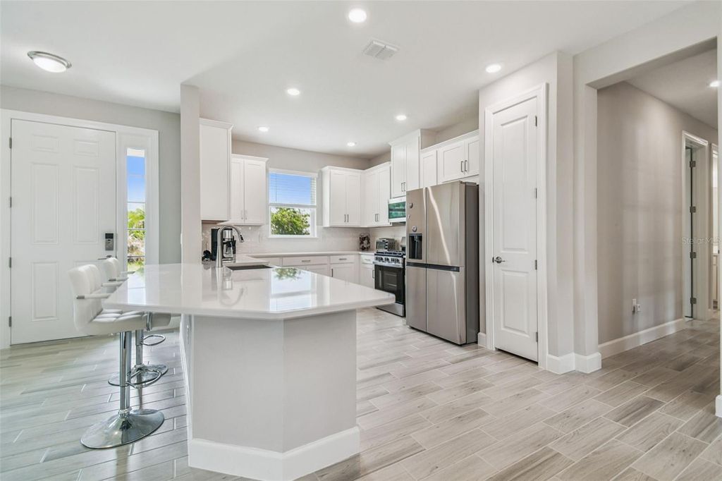 Photo of 29492 Zupetta Lane, Wesley Chapel, FL 33543 (MLS # TB8413289)