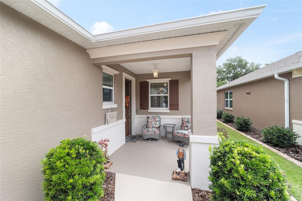 Photo of 7926 SW 87th Loop, Ocala, FL 34476 (MLS # OM711099)