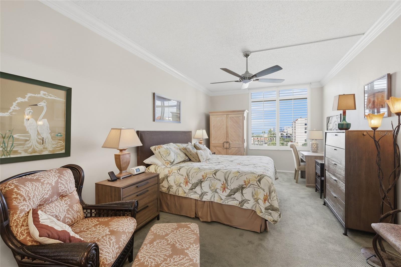 SEAPLACE III - Residential