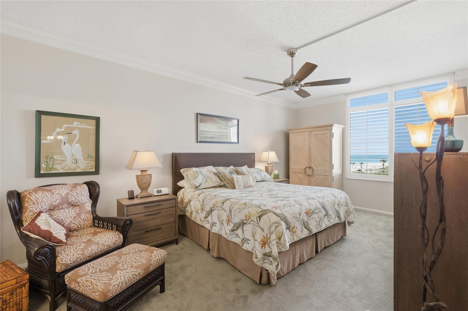 SEAPLACE III - Residential