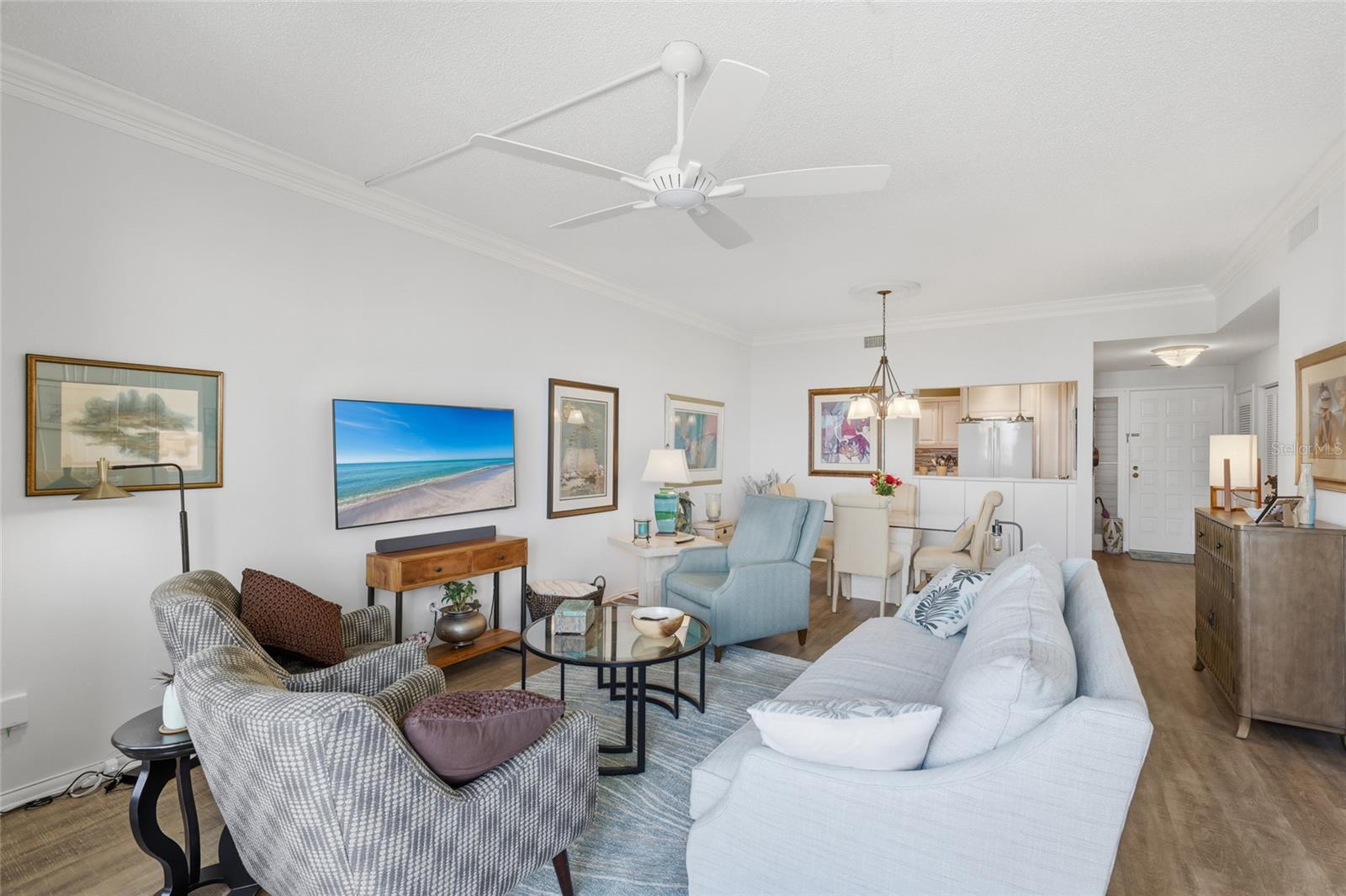 SEAPLACE III - Residential