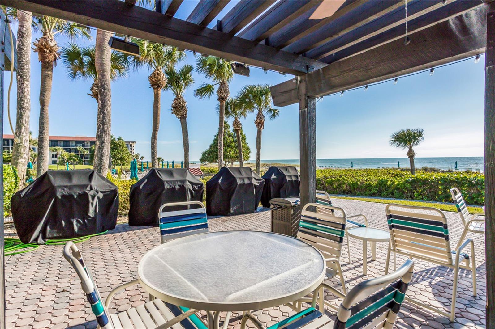 SEAPLACE III - Residential