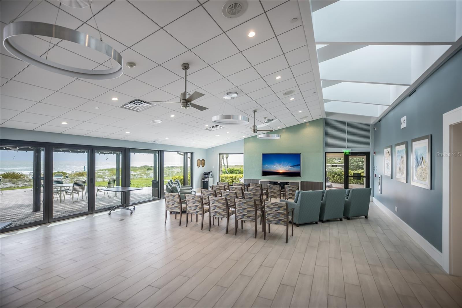 SEAPLACE III - Residential