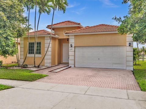 Photo of 3001 SW 142nd Avenue, Miramar, FL 33027 (MLS # G5101847)