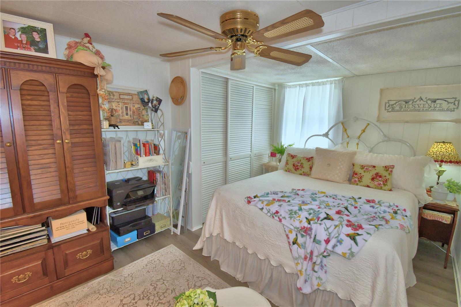 ARIANA SHORES MHP - Residential