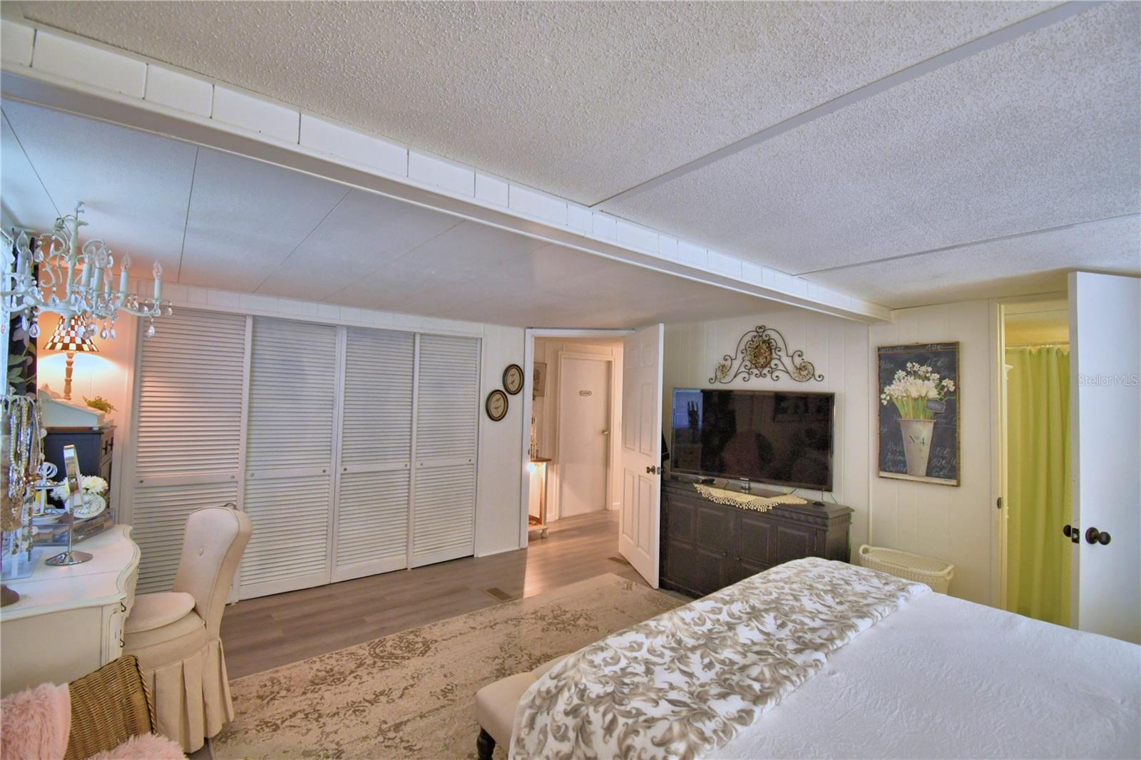 ARIANA SHORES MHP - Residential