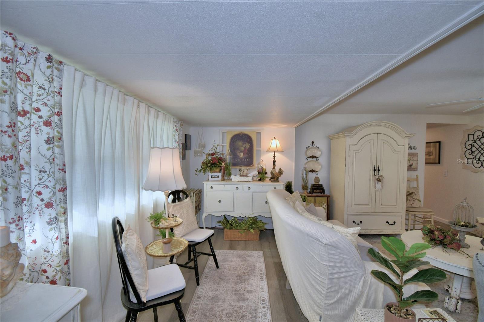 ARIANA SHORES MHP - Residential