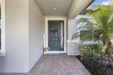 A home in APOPKA