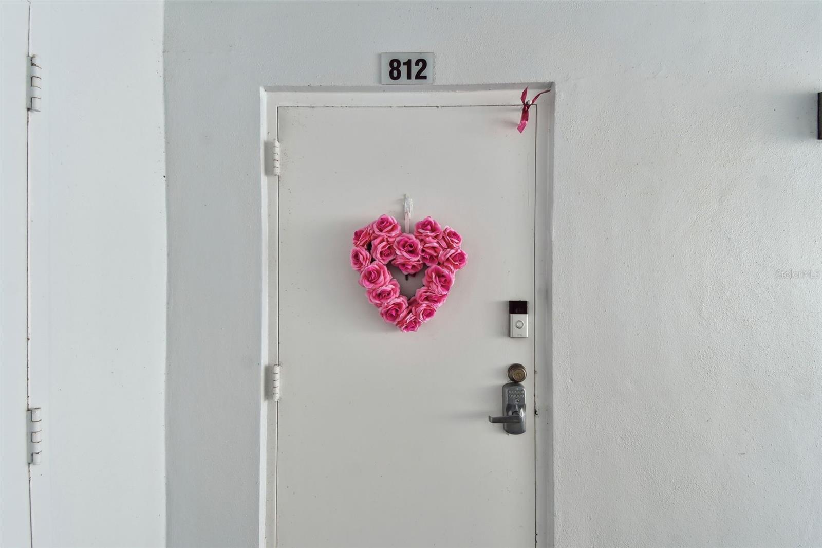 7 ELGIN PLACE 812