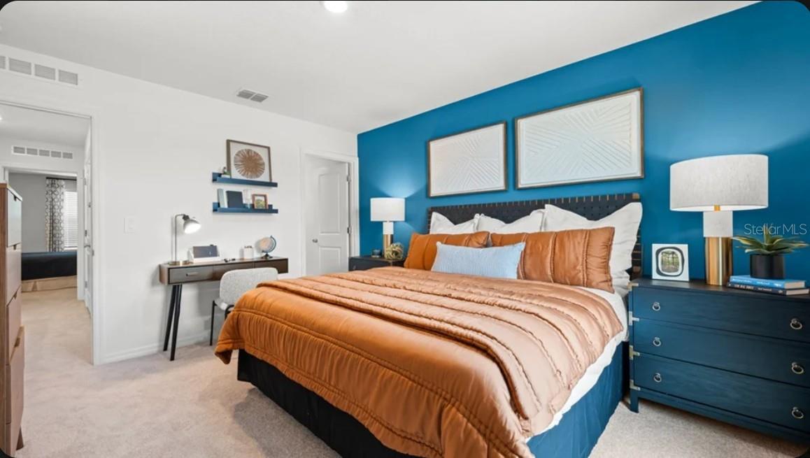 790 GLADSTONE WAY 6156