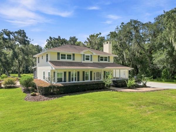 2628 LONGWOOD DRIVE