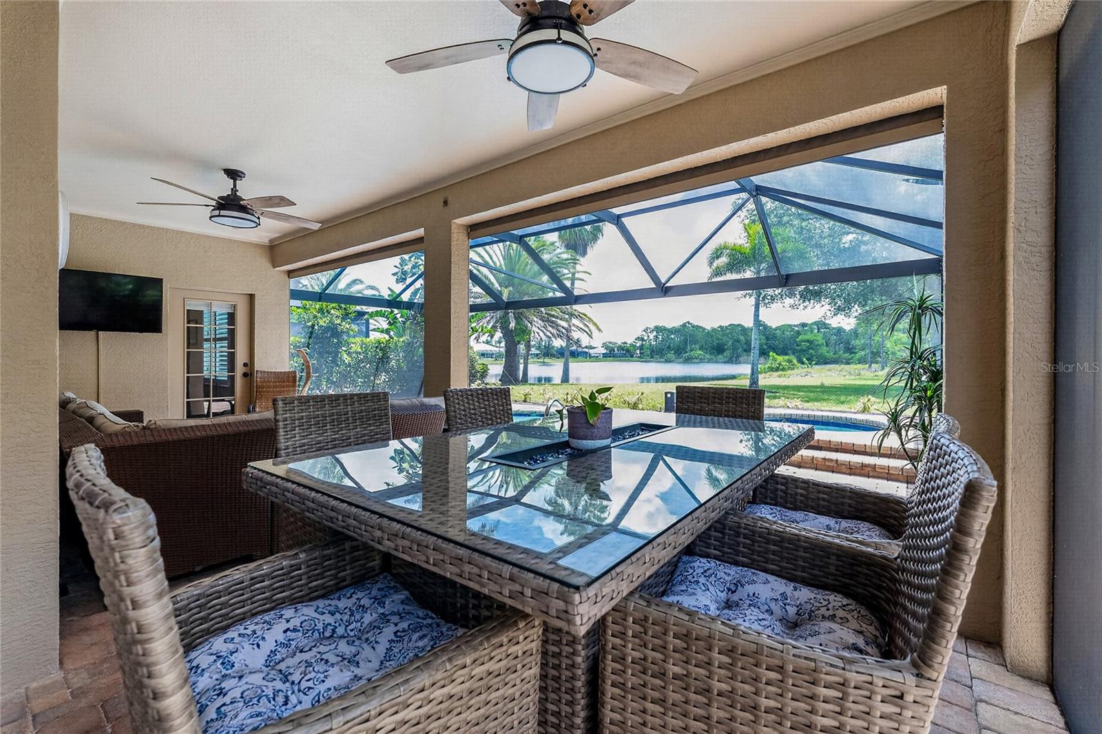COURTSIDE LANDINGS LAND CONDO - Residential