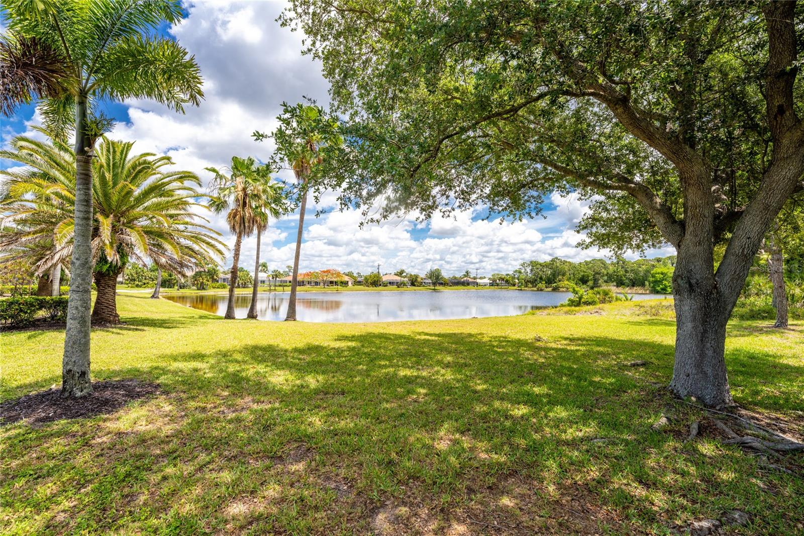 COURTSIDE LANDINGS LAND CONDO - Residential