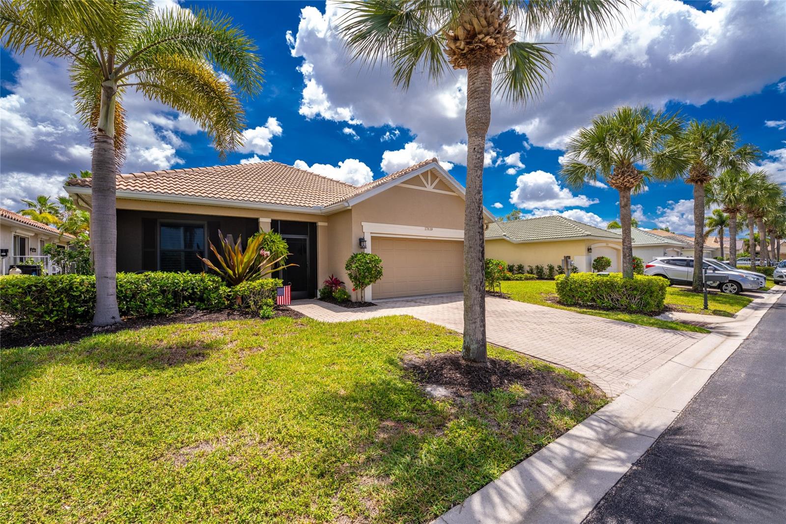 COURTSIDE LANDINGS LAND CONDO - Residential