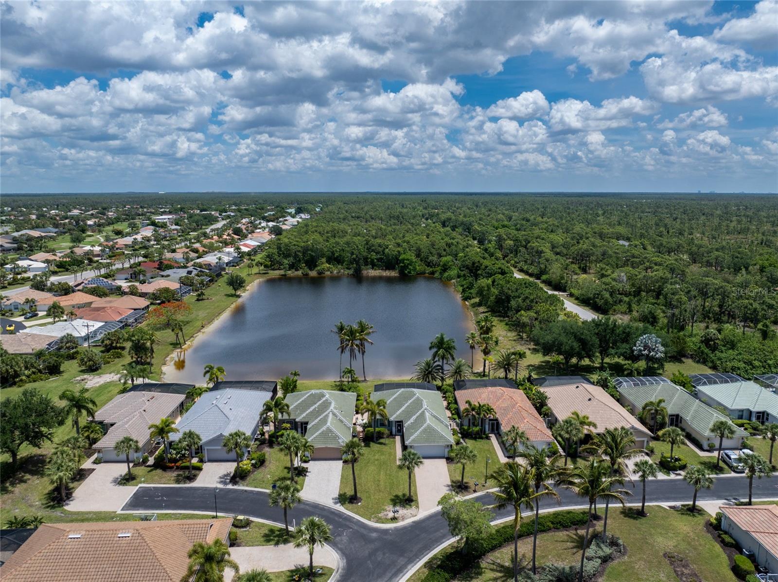 COURTSIDE LANDINGS LAND CONDO - Residential