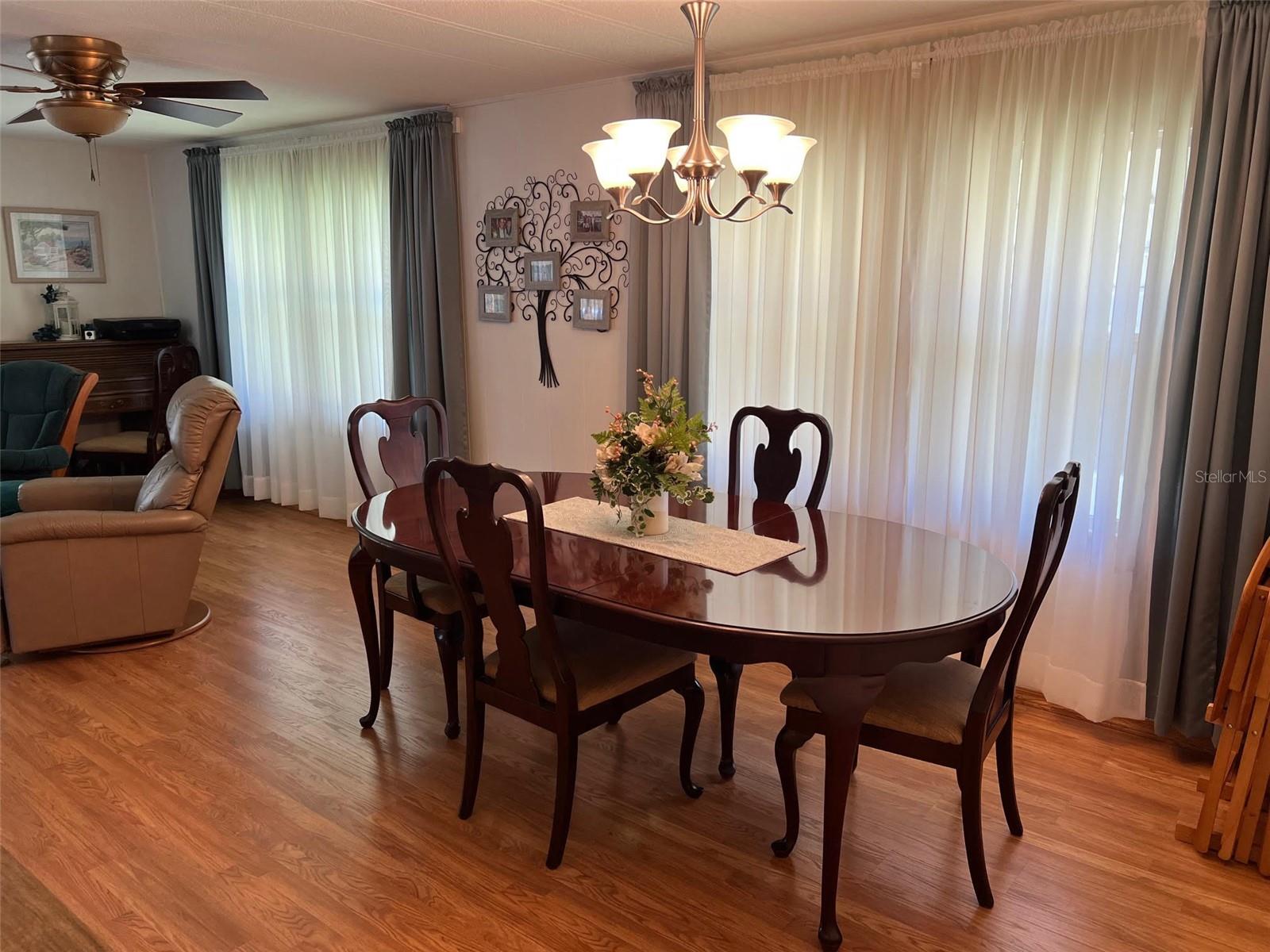 PALM HILL MOBILE HOME PARK UNREC - Residential