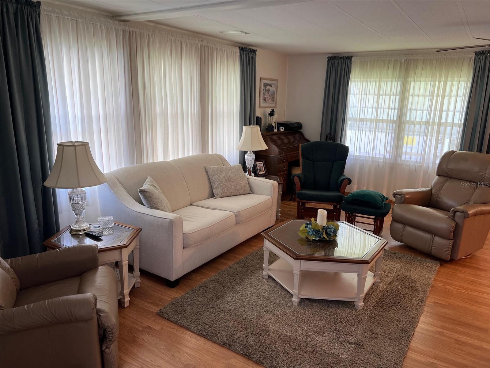 PALM HILL MOBILE HOME PARK UNREC - Residential