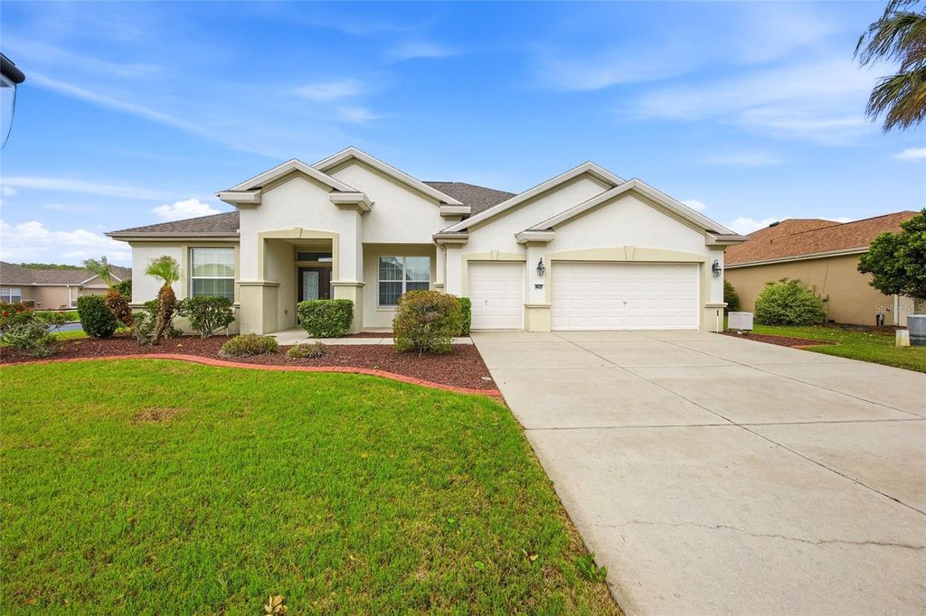 Photo of 9029 SE 130th Loop, Summerfield, FL 34491 (MLS # G5110412)