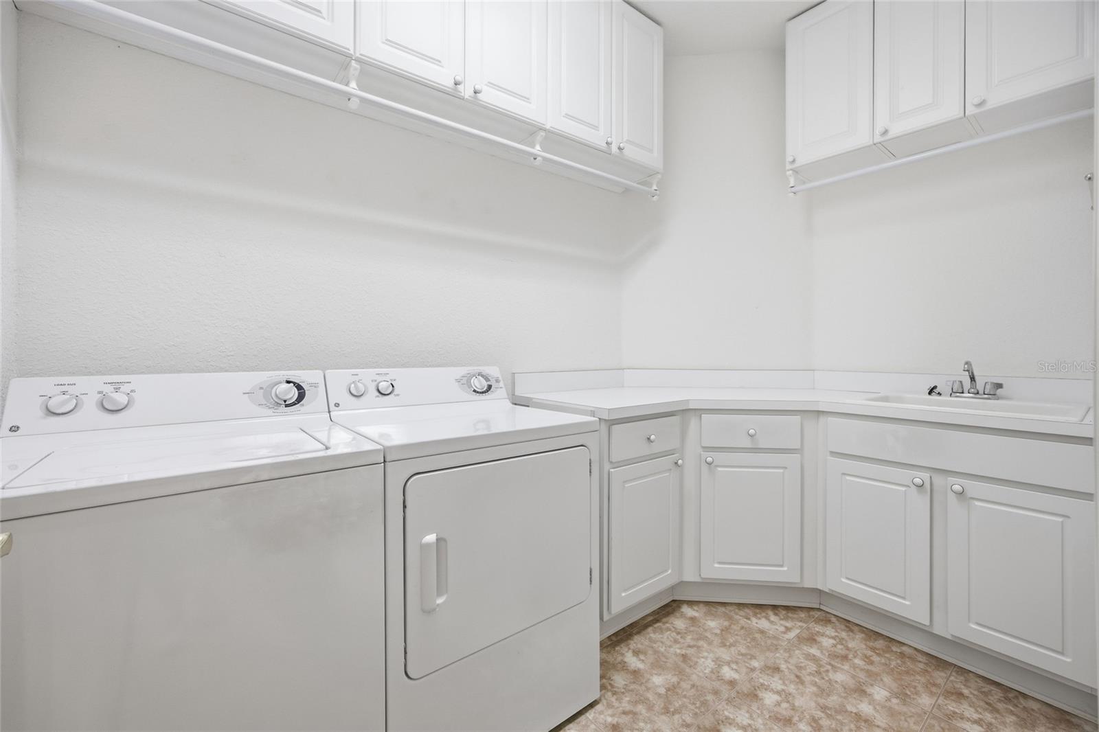 SPRUCE CREEK GC - Residential