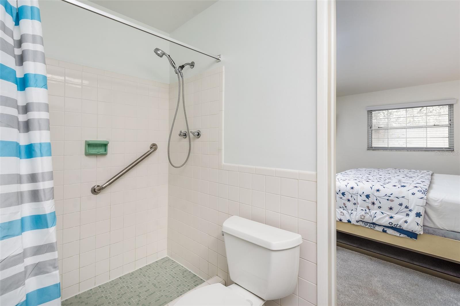 ROLLING HEIGHTS - Residential