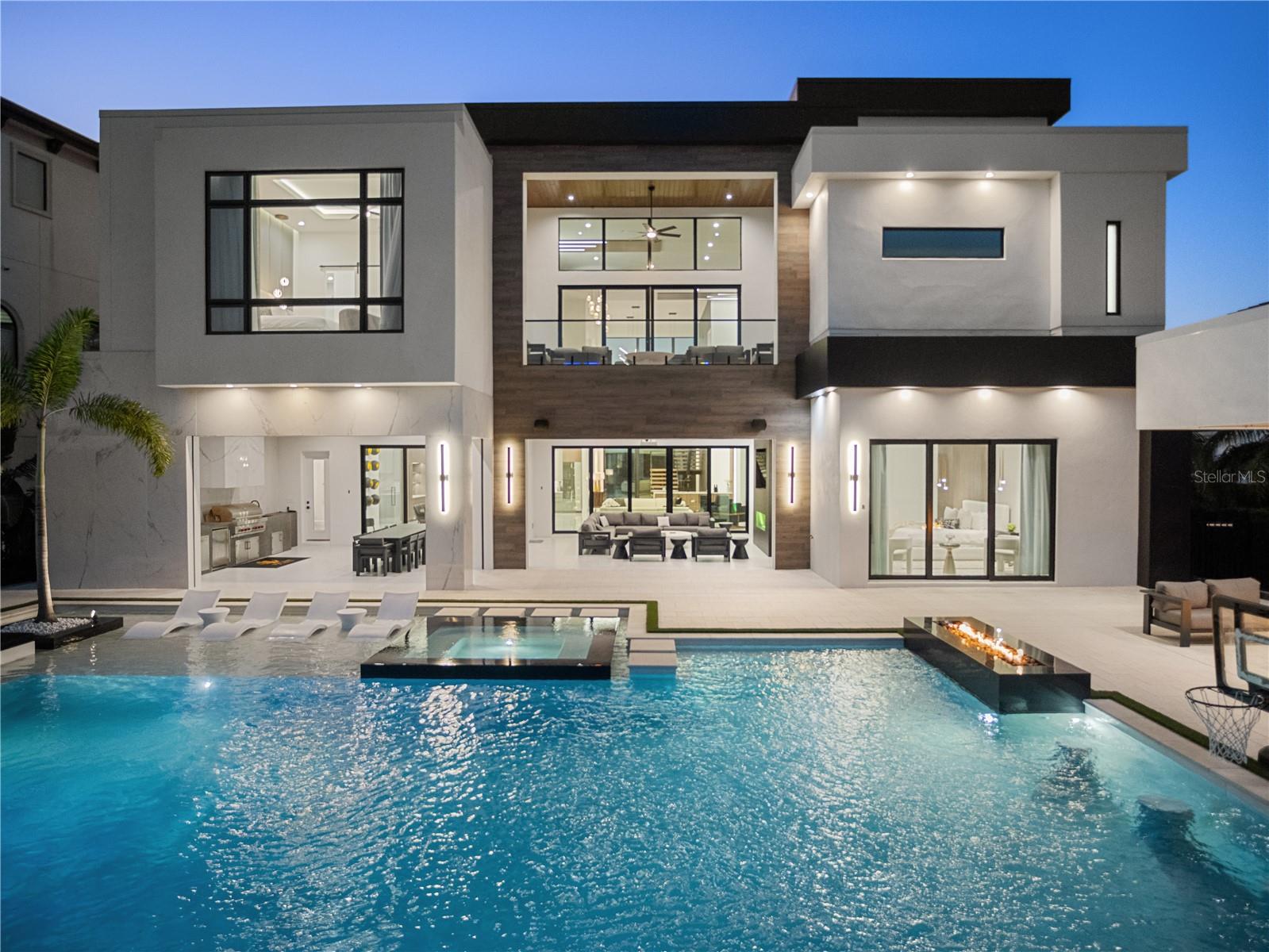 REUNION WEST VILLAGE NORTH - Residential