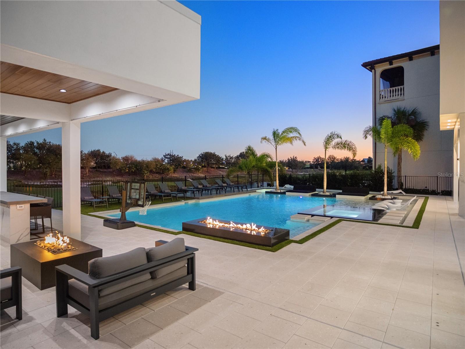 REUNION WEST VILLAGE NORTH - Residential