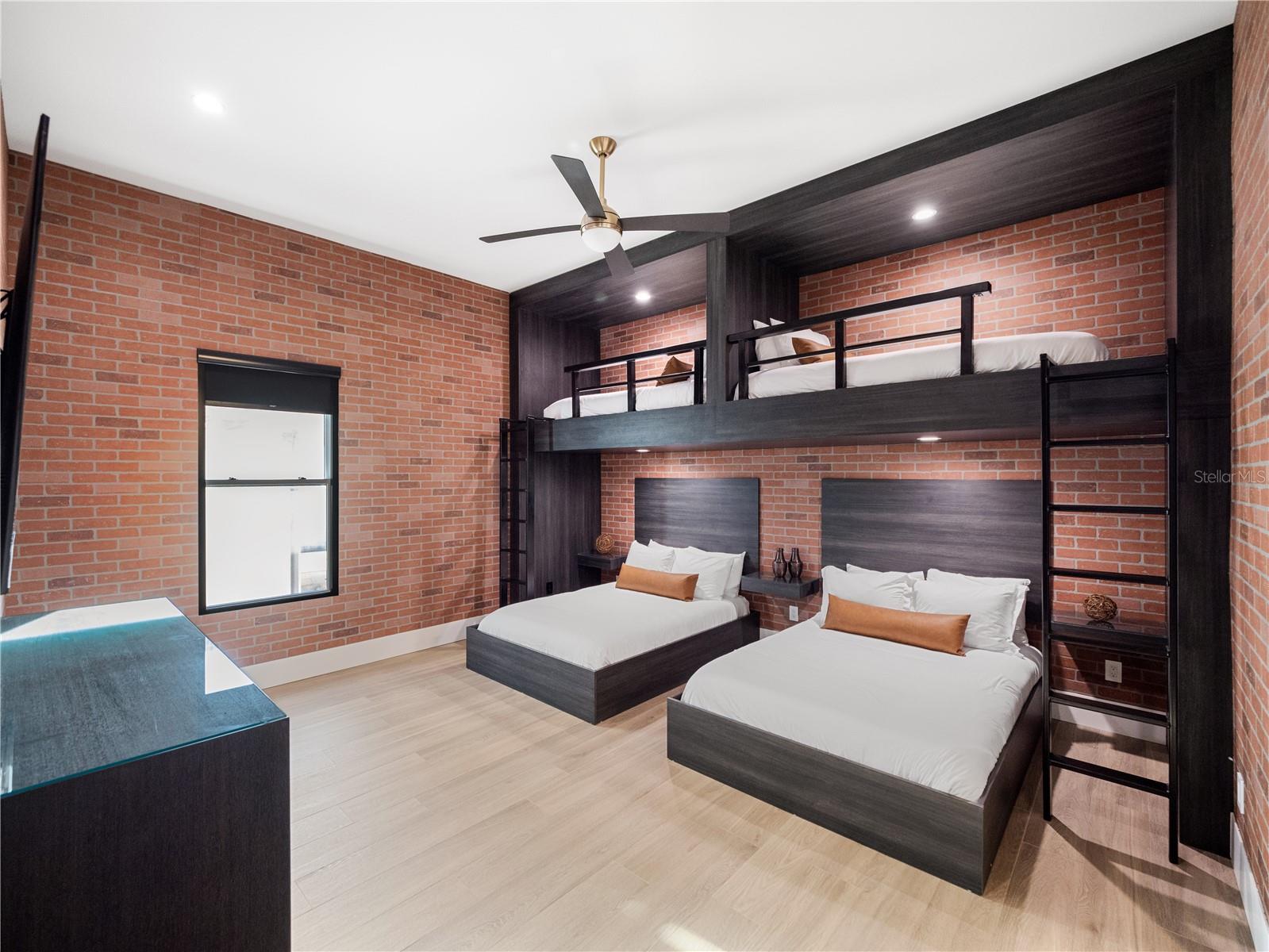 REUNION WEST VILLAGE NORTH - Residential