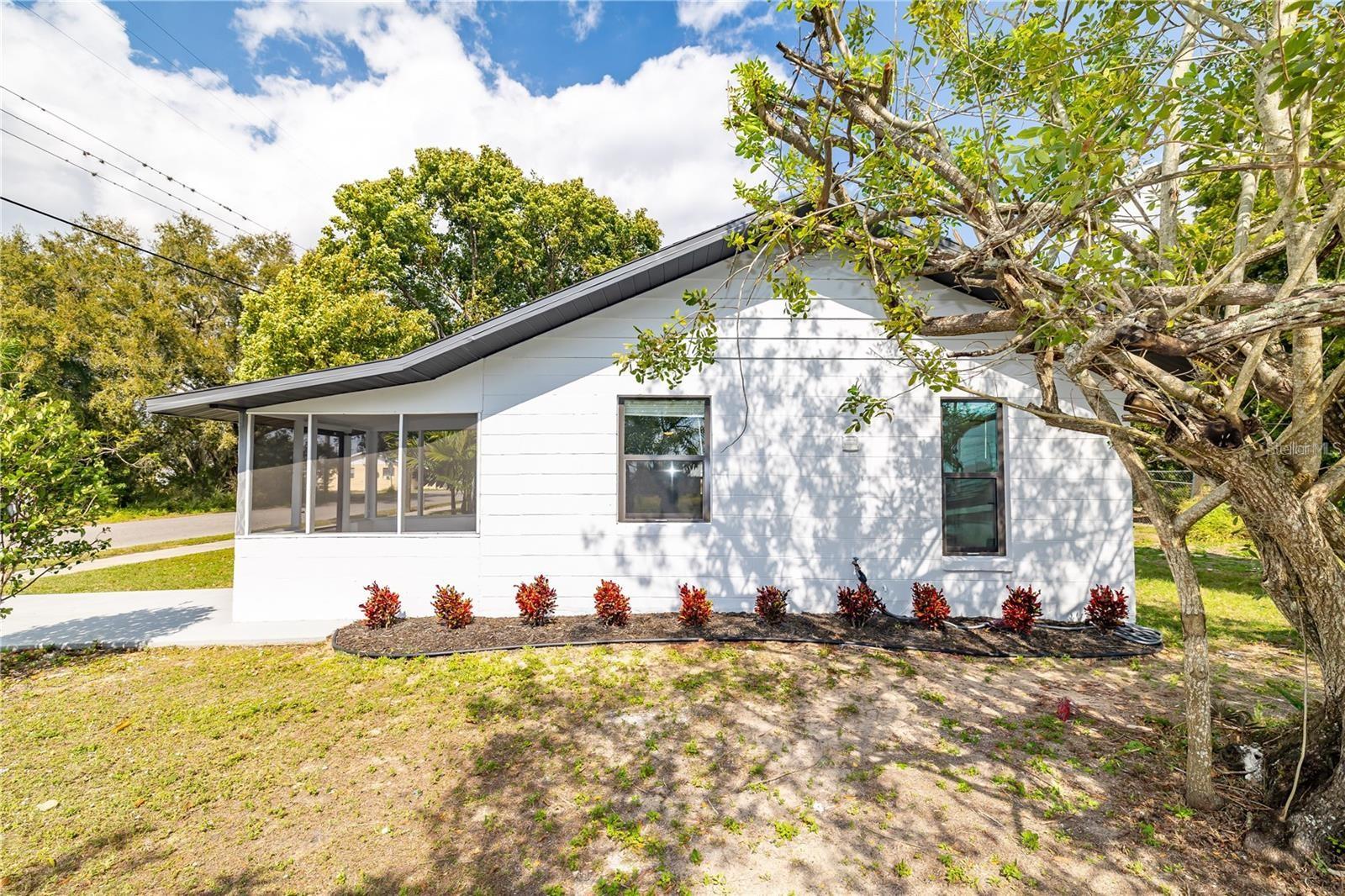 1403 CUMMINGS AVENUE