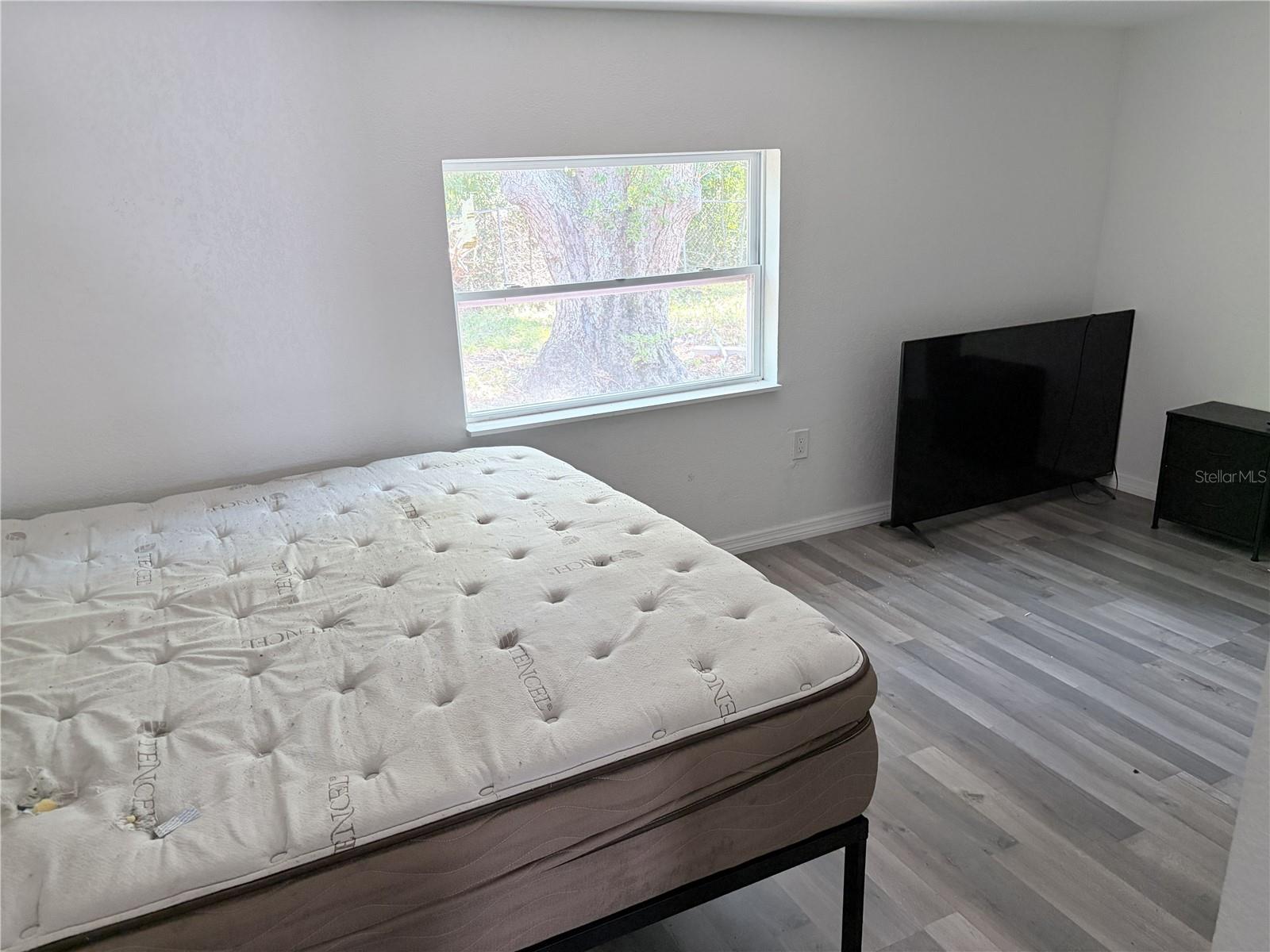 BEACON SQUARE - Residential