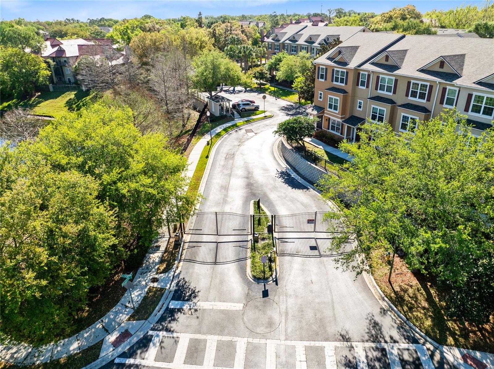 SUTTON PLACE TWNHMS A REP - Residential