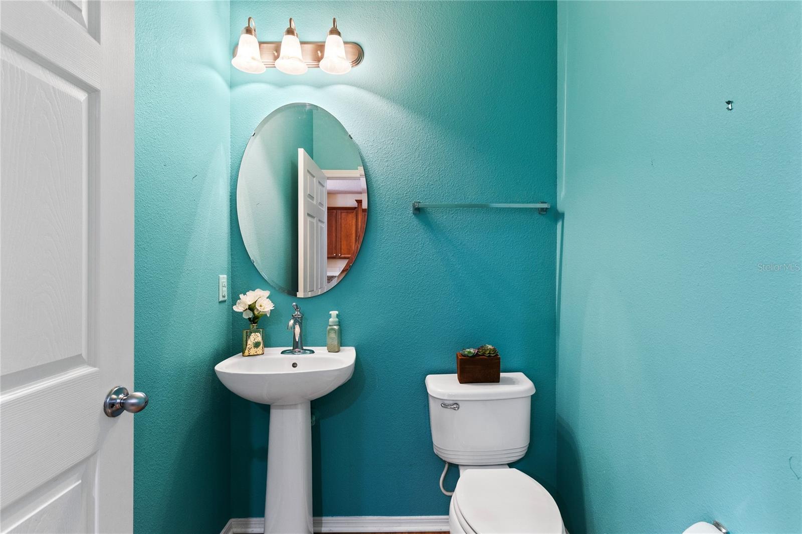 SUTTON PLACE TWNHMS A REP - Residential