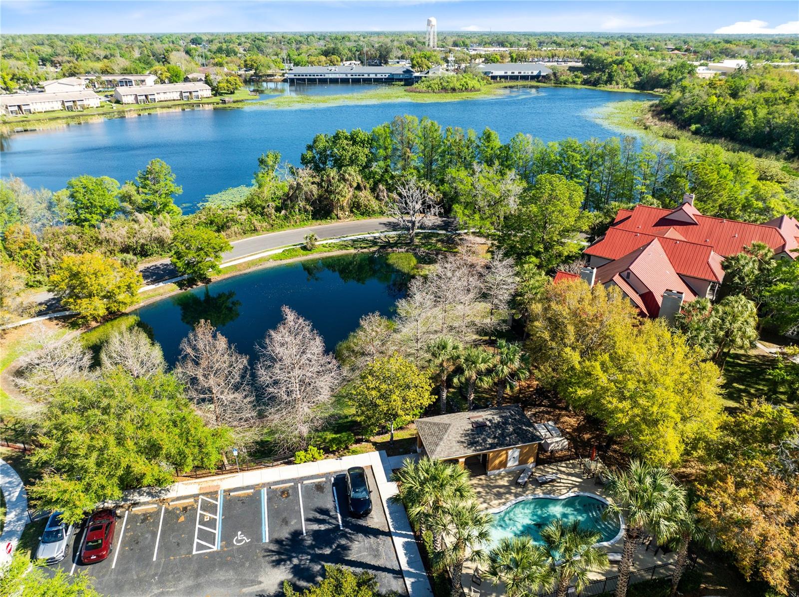 SUTTON PLACE TWNHMS A REP - Residential