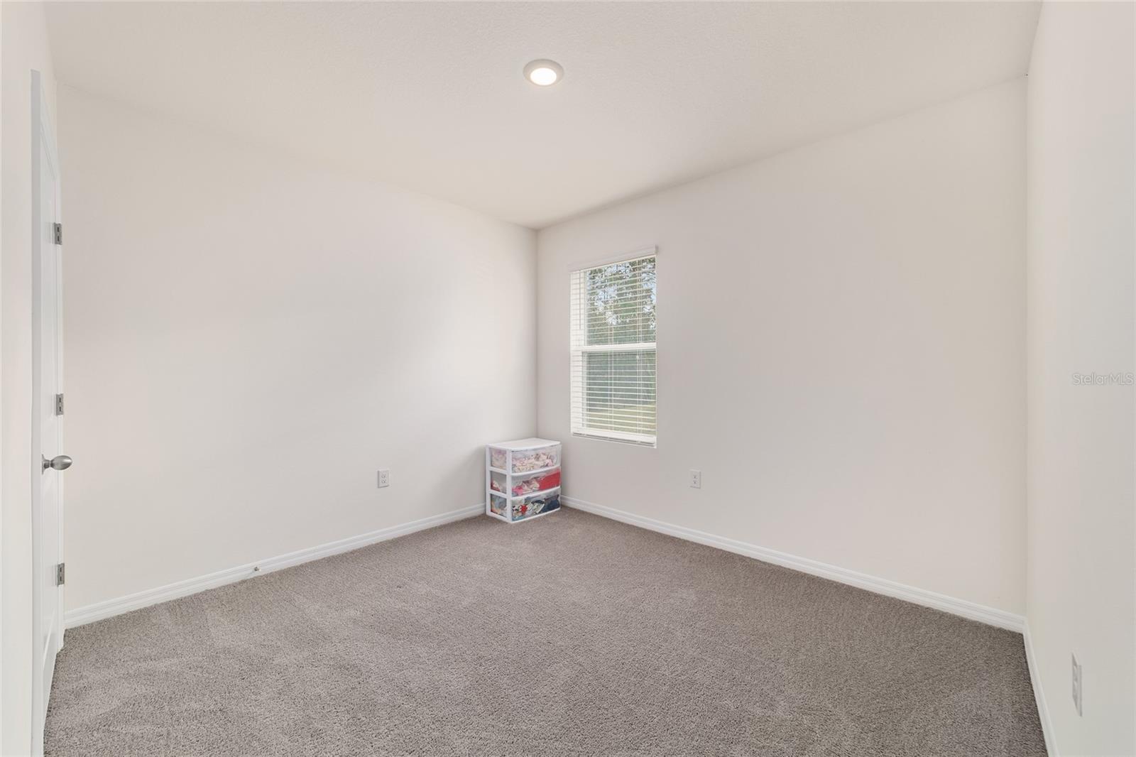 LAKE DIAMOND NORTH - Residential