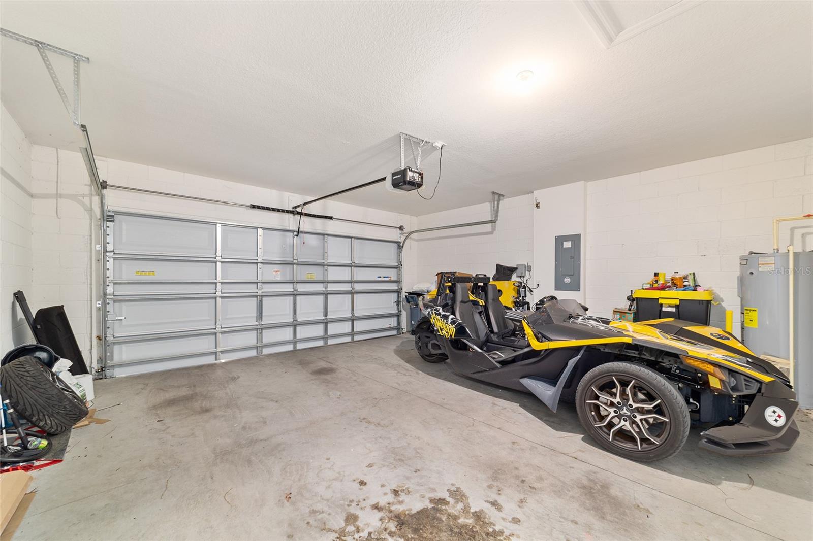 LAKE DIAMOND NORTH - Residential