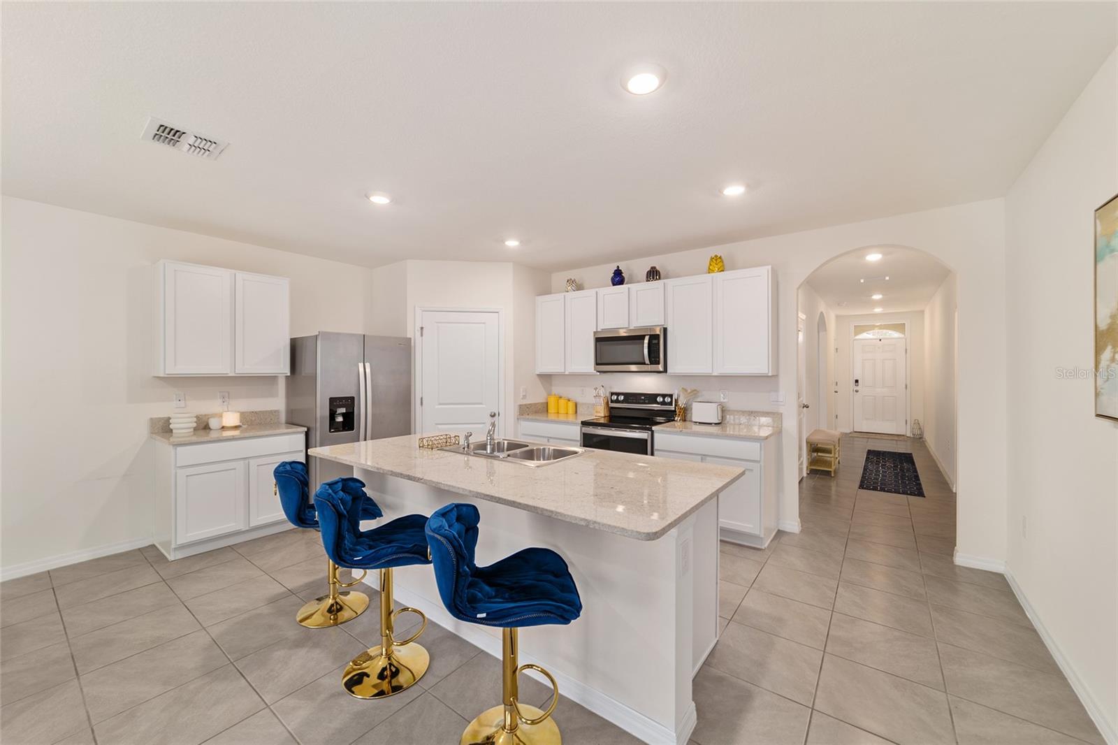 LAKE DIAMOND NORTH - Residential