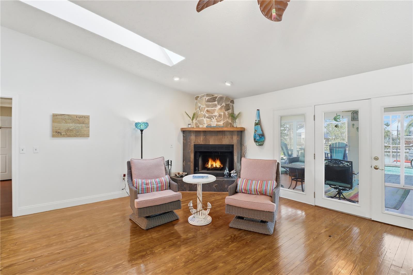 SPRINGDALE ADD TO SPRINGS O PARADISE - Residential