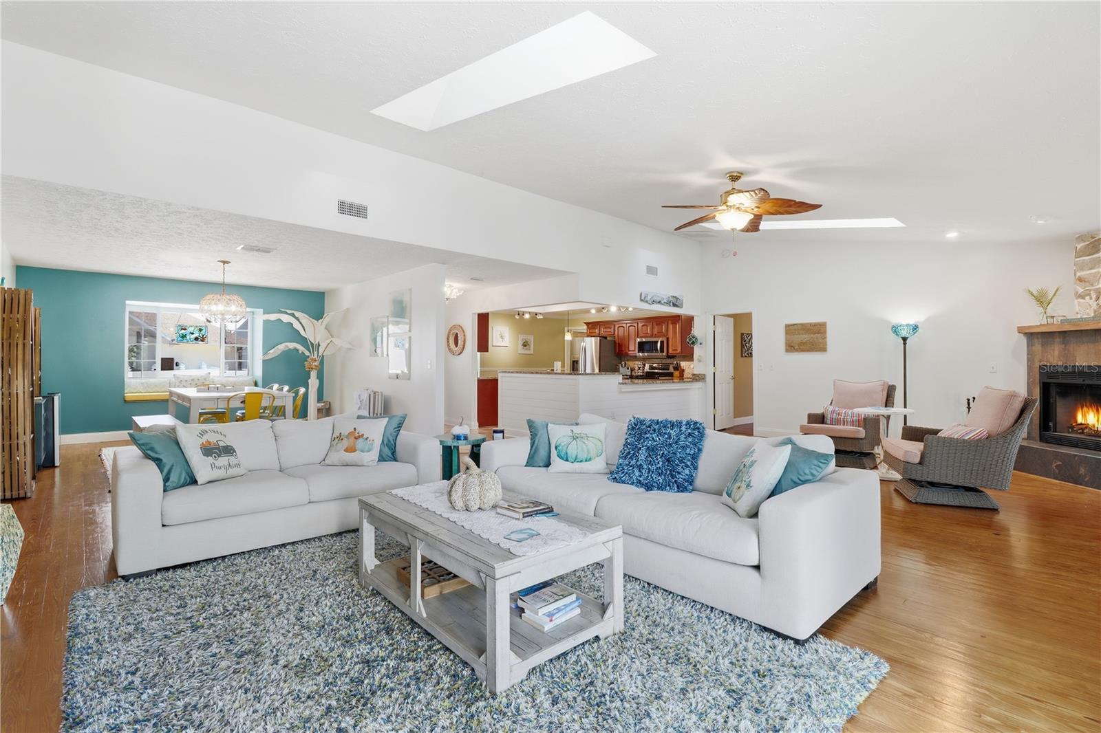 SPRINGDALE ADD TO SPRINGS O PARADISE - Residential