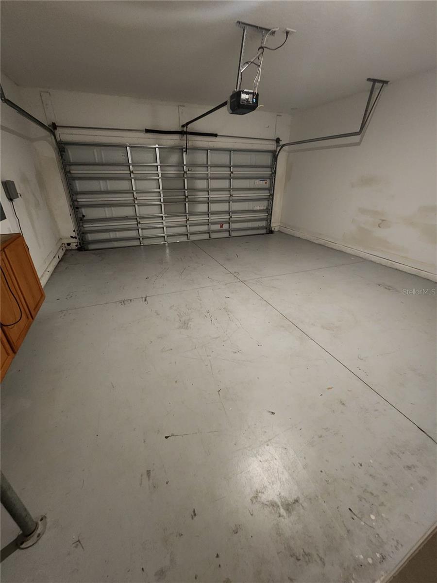 ESTATES/LK HAMMOCK - Residential Lease