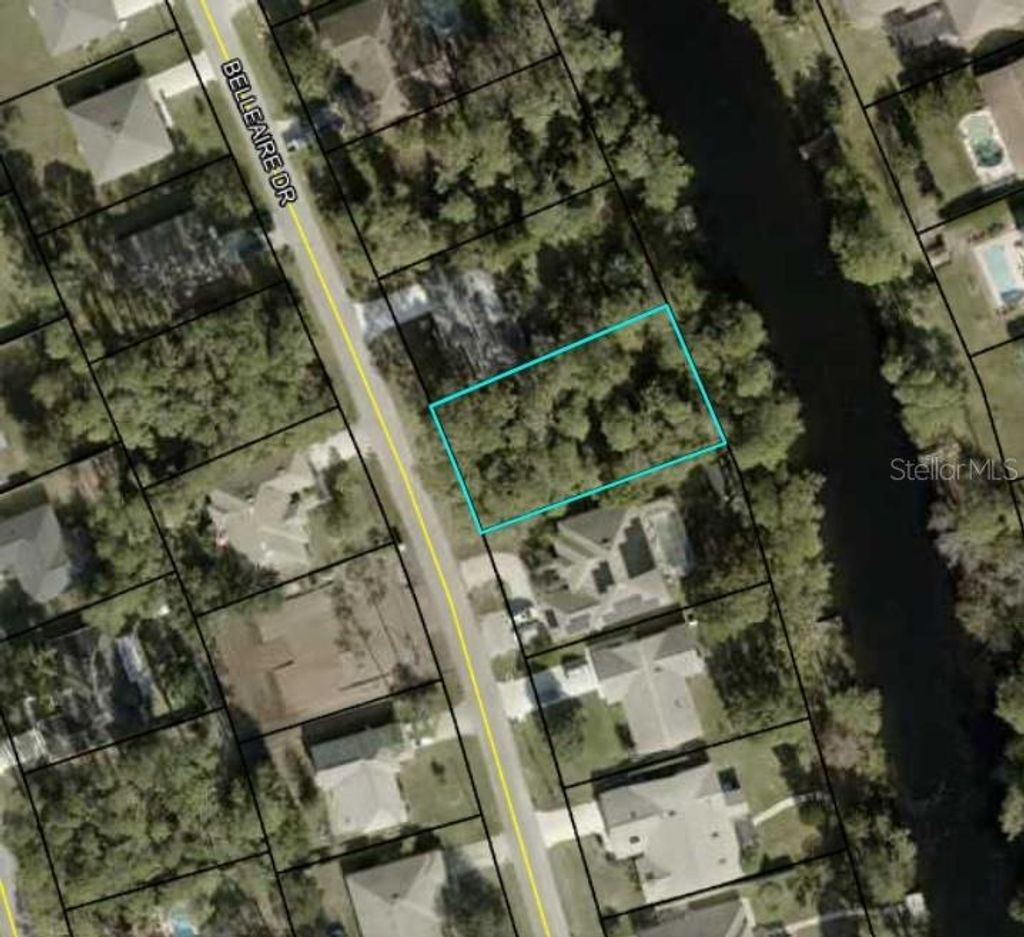 Photo of 140 Belleaire Drive, Palm Coast, FL 32137 (MLS # FC310975)