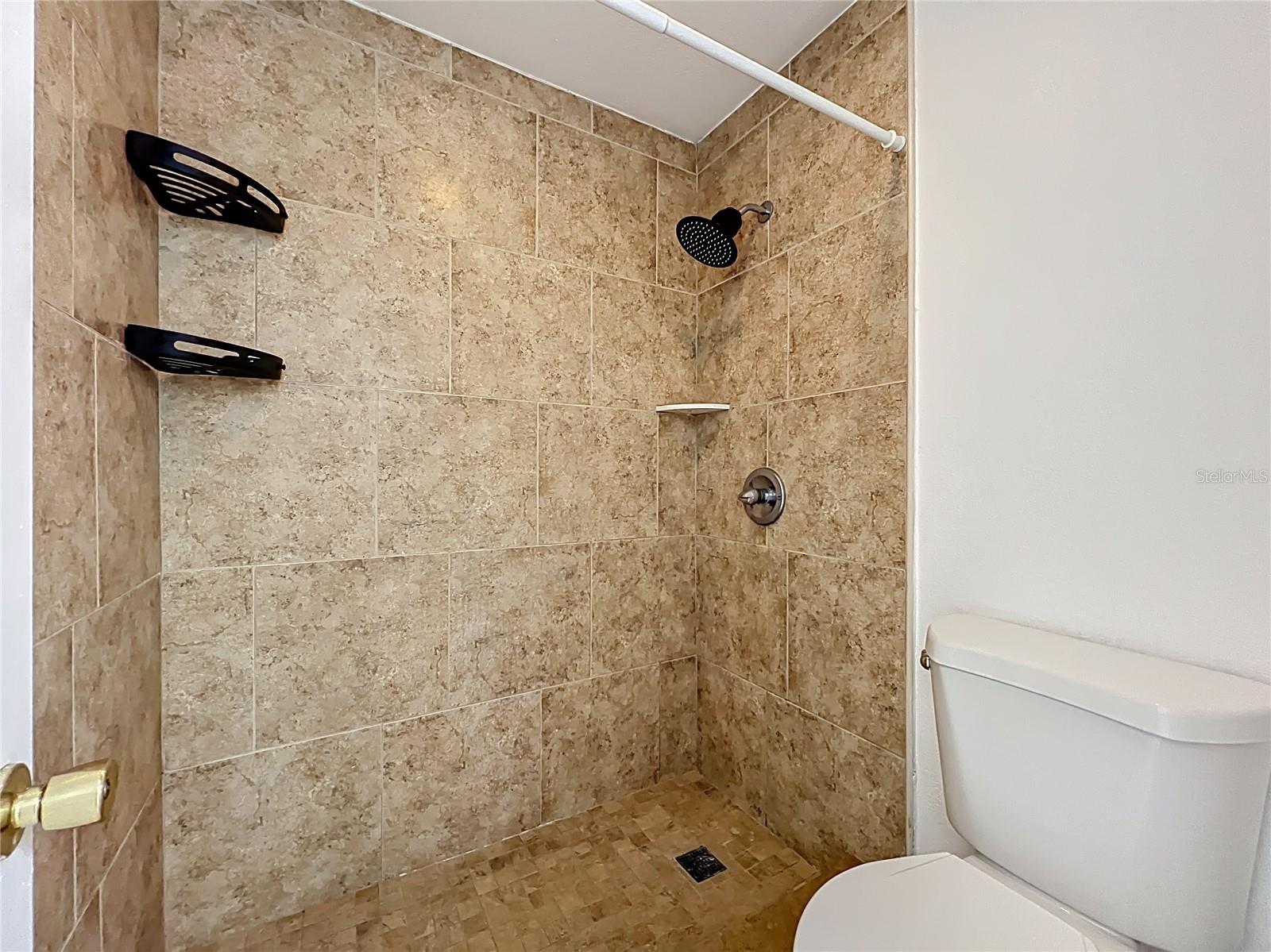 WINDMILL POINT CONDO - Residential Lease