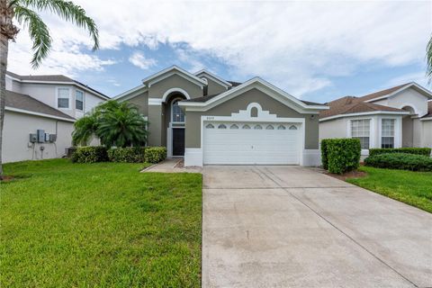 8059 KING PALM CIRCLE KISSIMMEE FL 34747