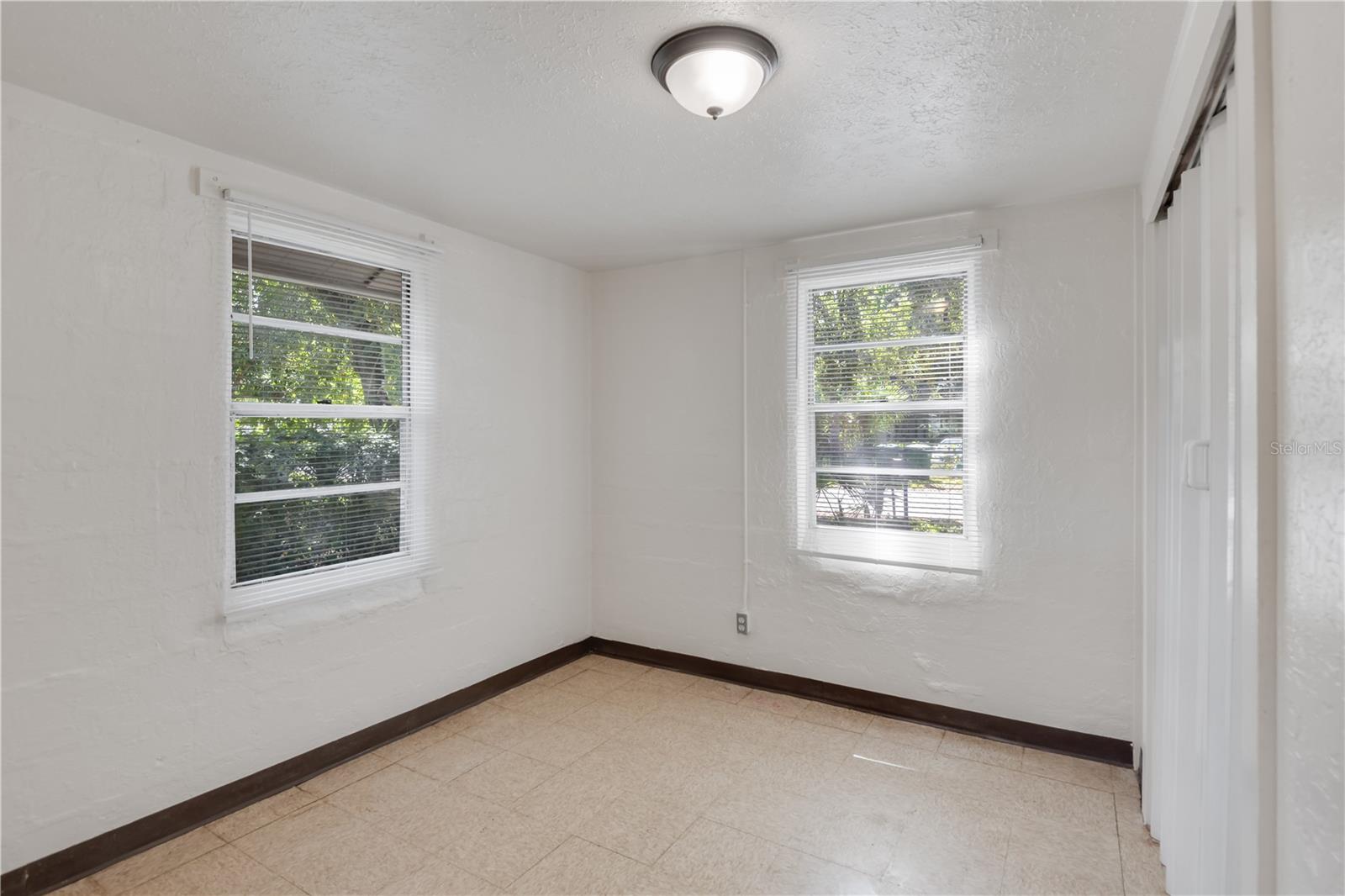 CHESTERFIELD HEIGHTS - Residential