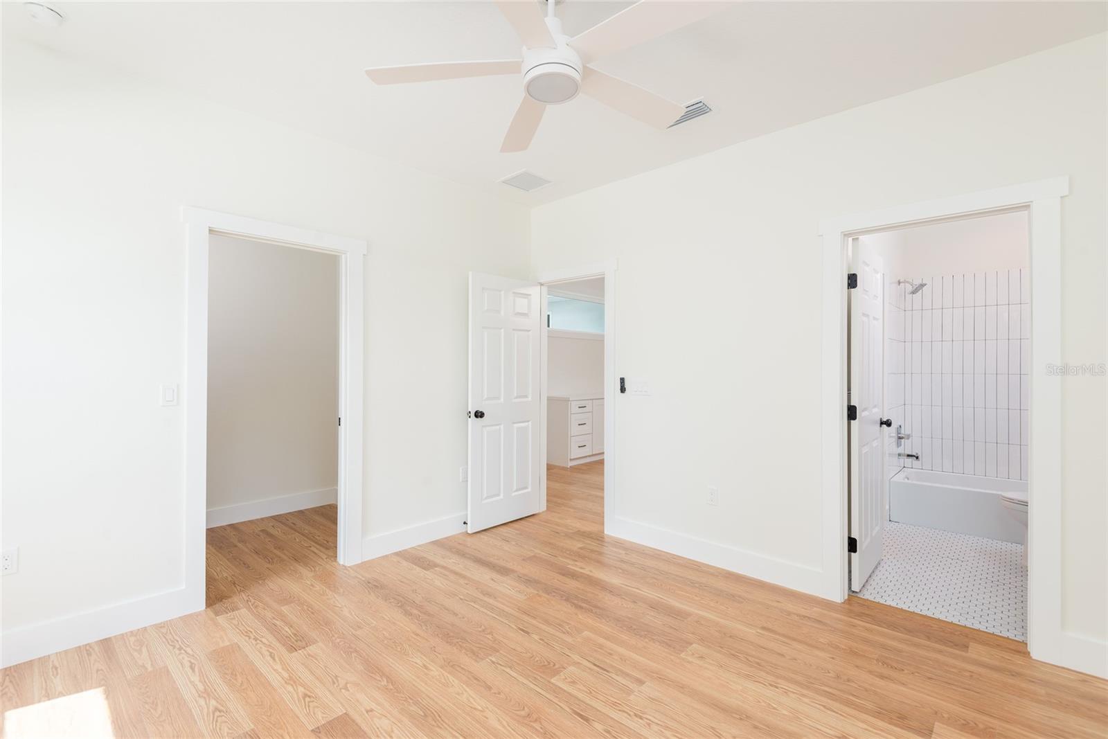 GANDY BLVD PARK - Residential