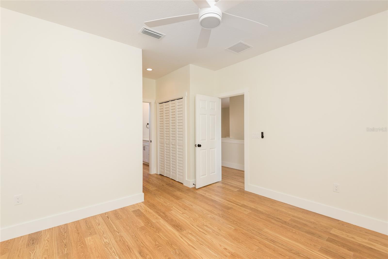 GANDY BLVD PARK - Residential