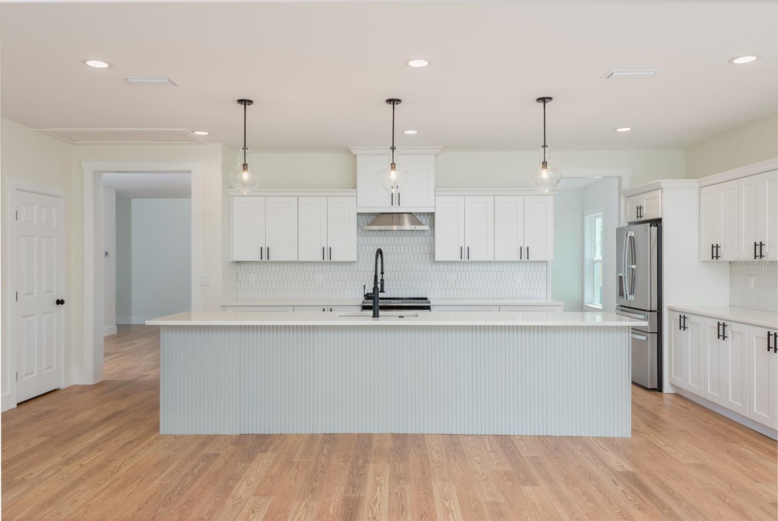 GANDY BLVD PARK - Residential