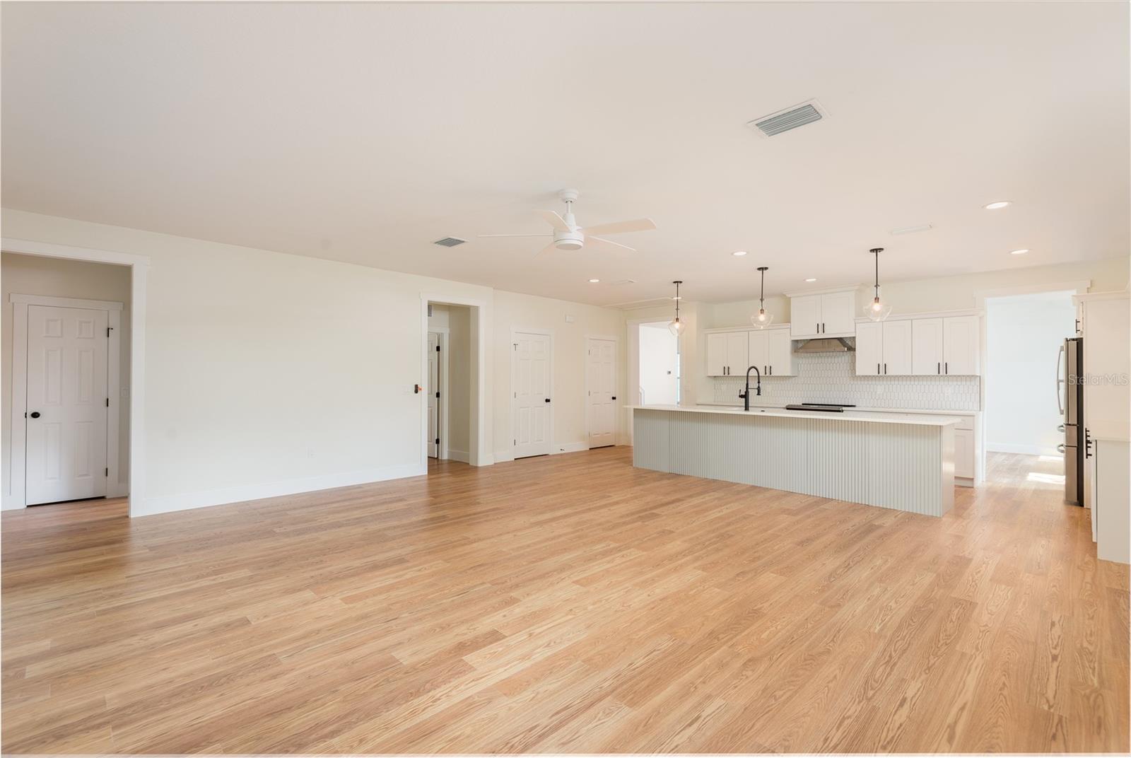GANDY BLVD PARK - Residential