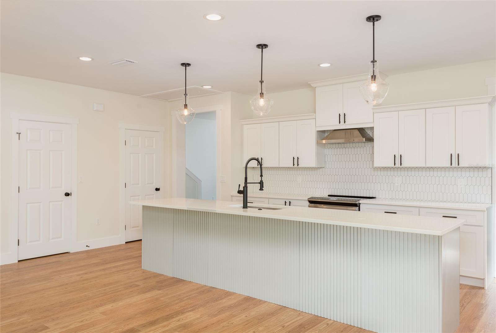 GANDY BLVD PARK - Residential