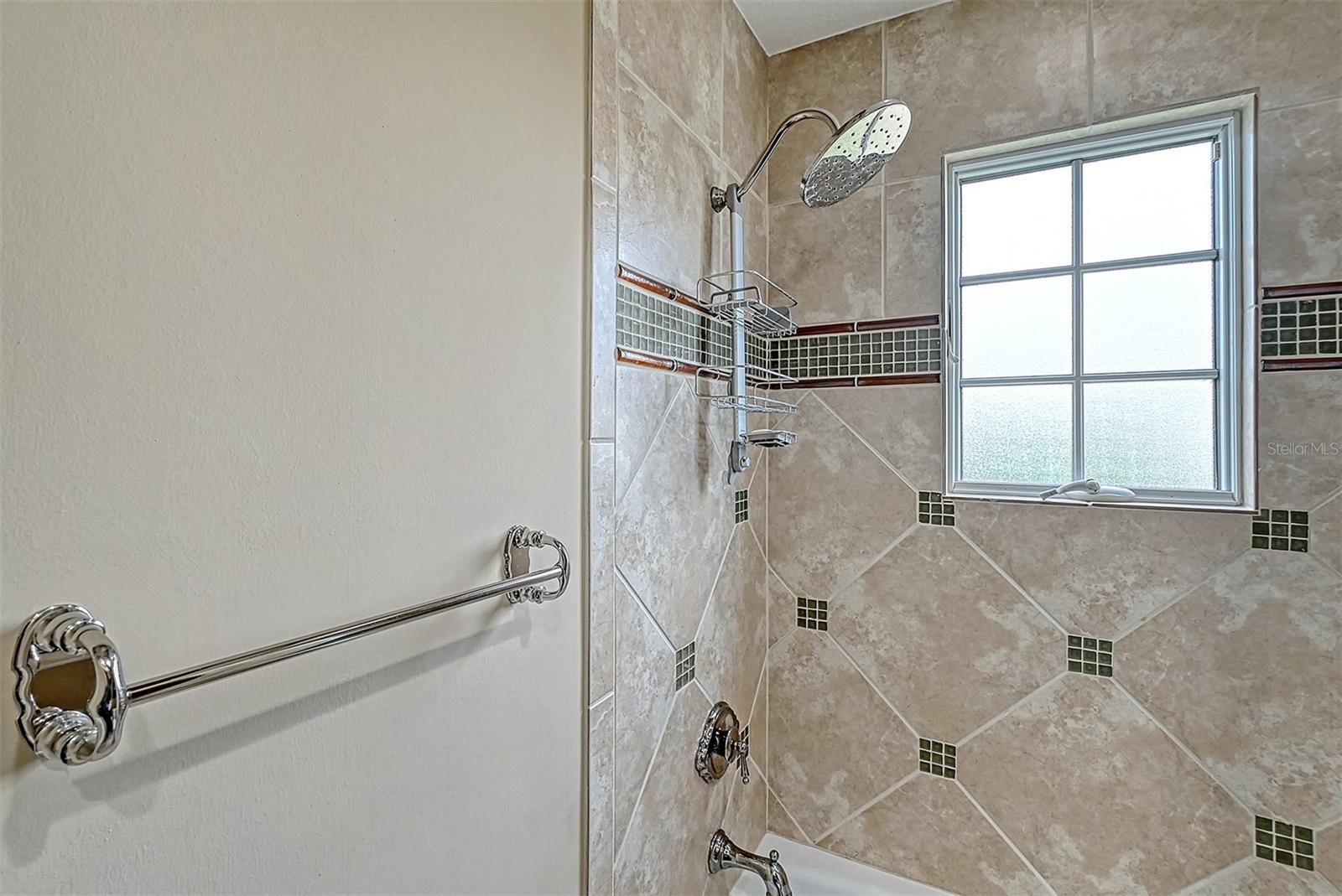 LAKE CLUB PH I - Residential