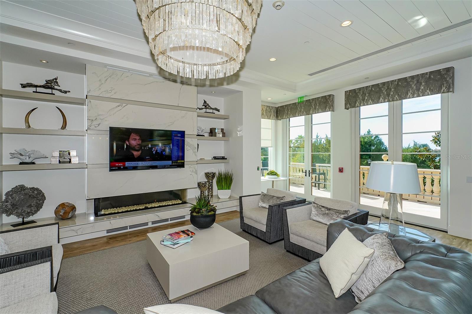 LAKE CLUB PH I - Residential