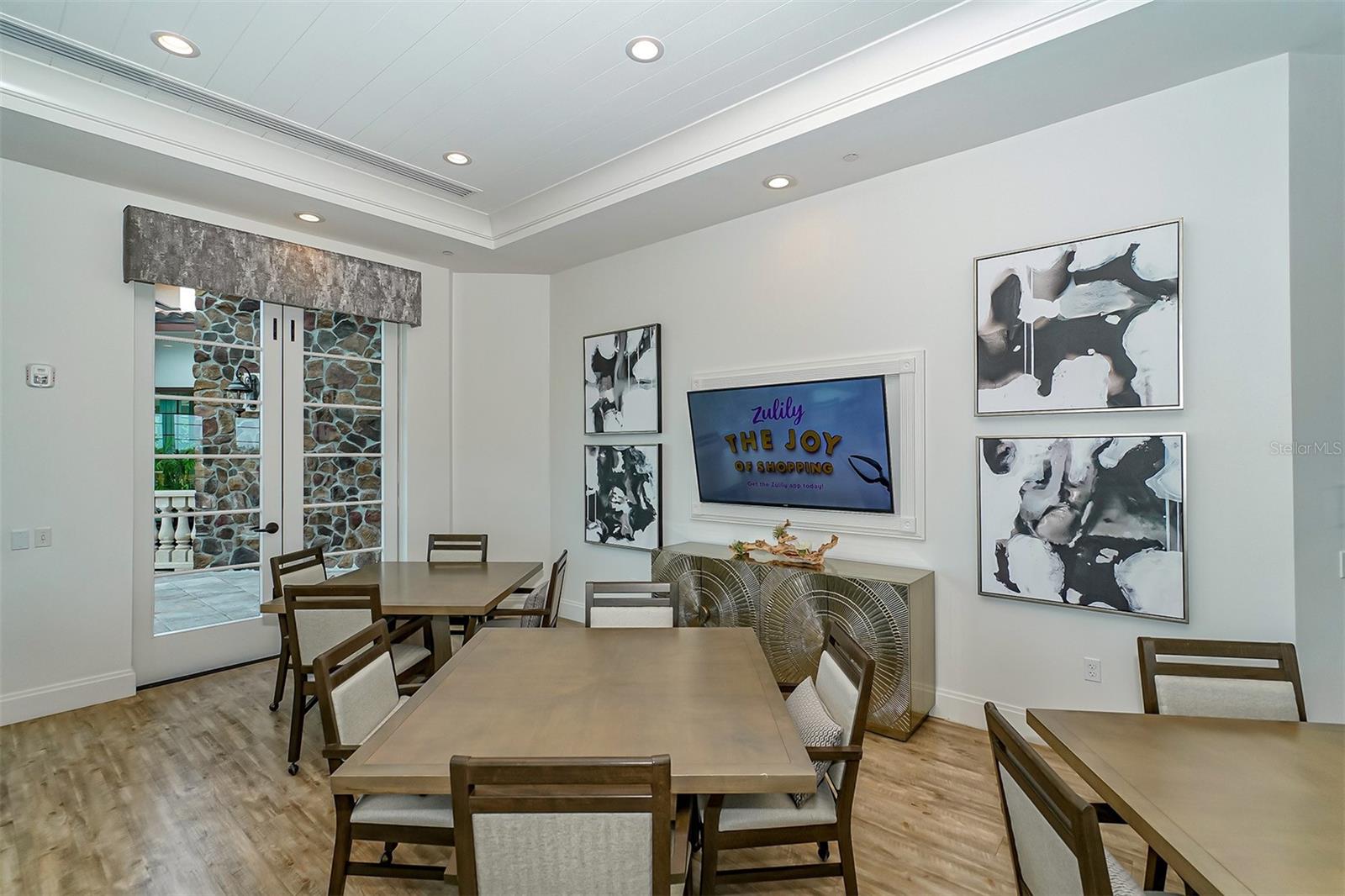 LAKE CLUB PH I - Residential